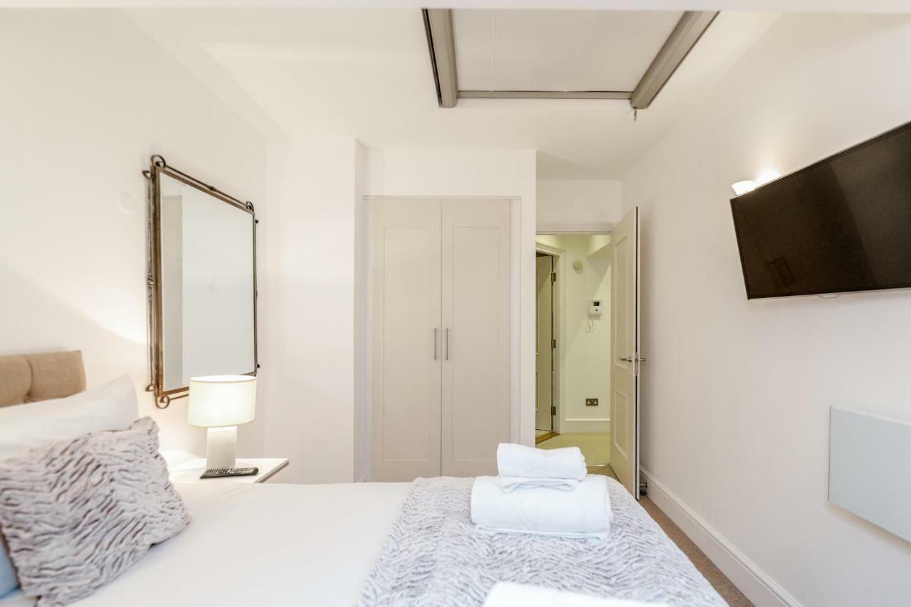 Outstanding Trafalgar Penthouse, Sleeps 8 Apartment Лондон Екстериор снимка